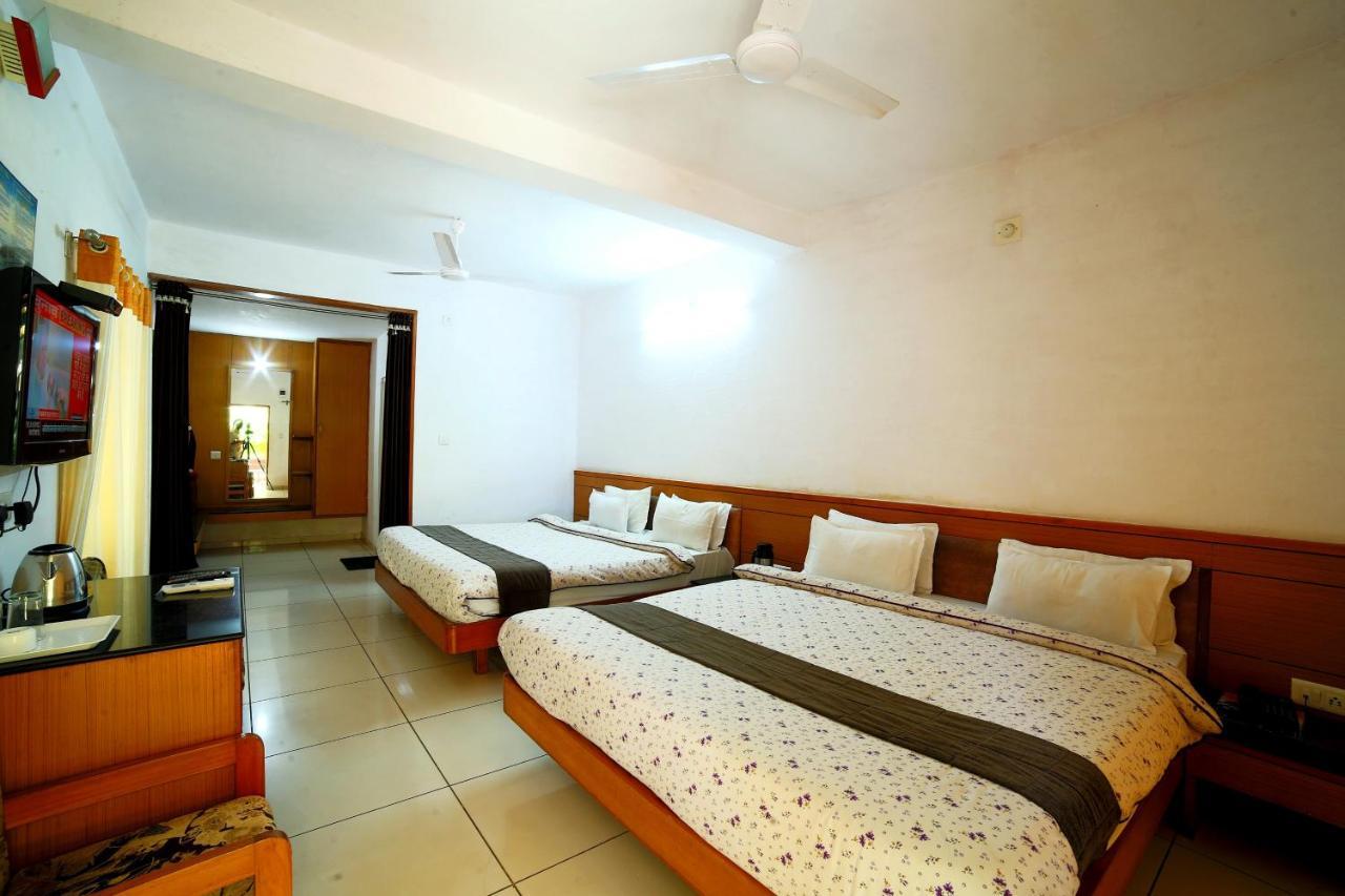 Hotel Samiralok Mount Abu Esterno foto