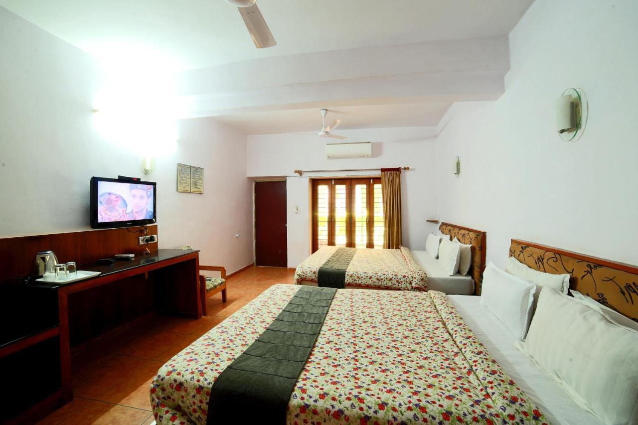 Hotel Samiralok Mount Abu Esterno foto